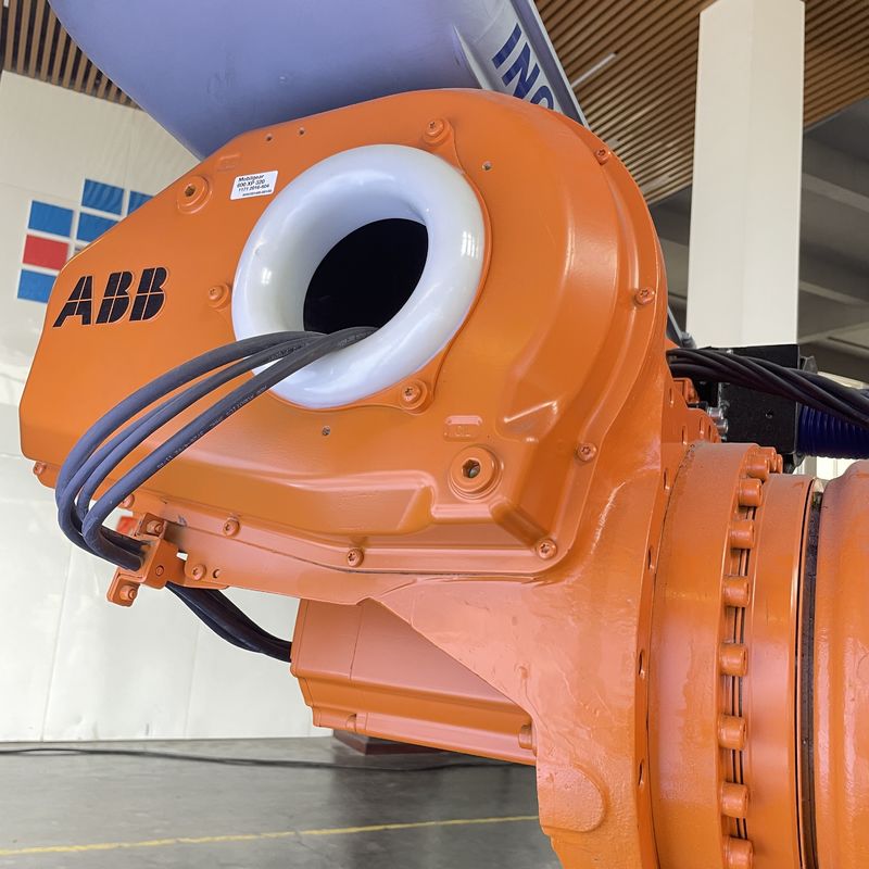L'axe 6 a utilisé le robot industriel ABB6640-235/2.55 de soudage par points de robots d'ABB multifonctionnel