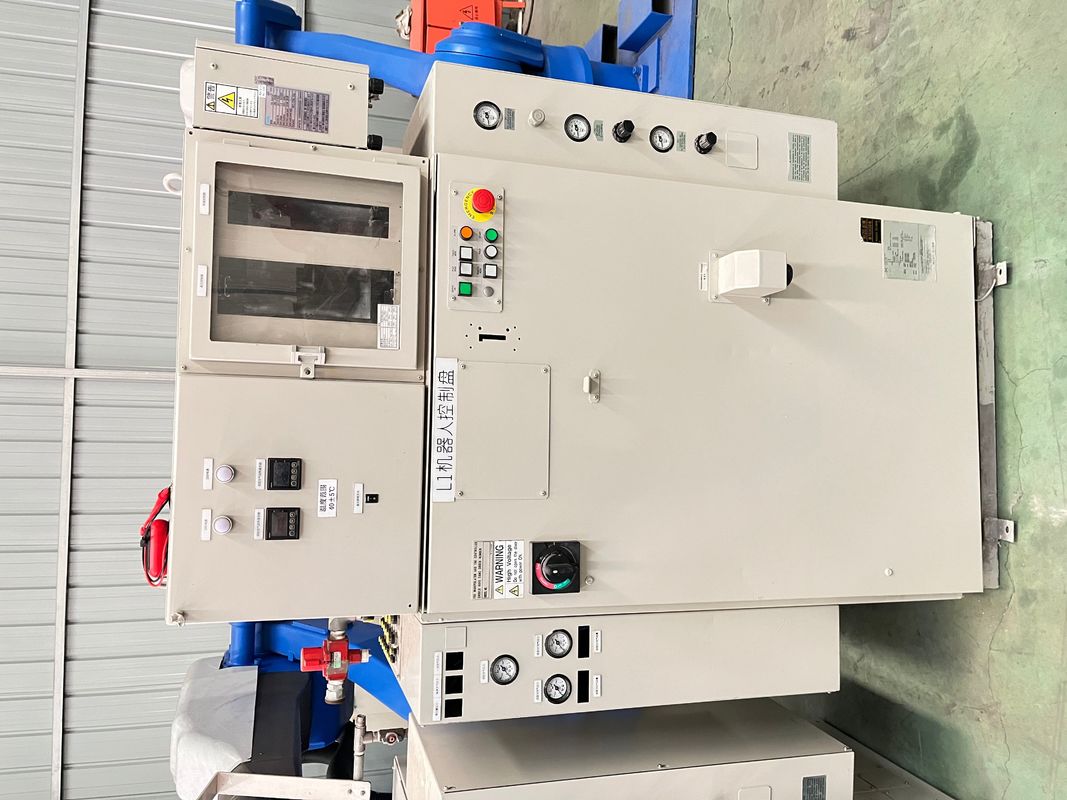 Bras de pulvérisation complètement automatique utilisé de robot de 6 axes de Yaskawa EPX2900 avec le dispositif anti-déflagrant