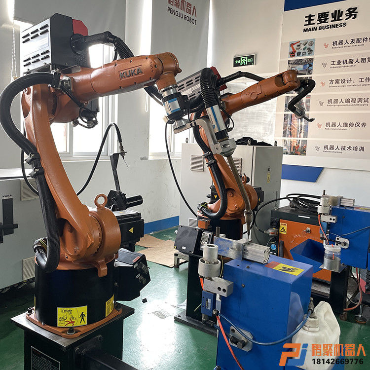 Robot de soudure automatique d'axe de Kuka KR5R1400 six avec l'envergure de bras 1400mm et la charge 5kg