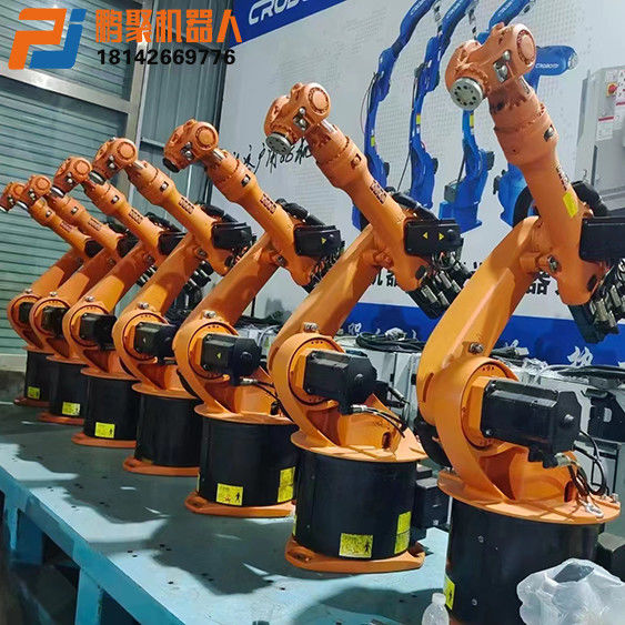 Robots KUKA utilisés KR16 Montage murale 6 axes Robots de soudage par arc, robots d'assemblage, robots de soudage par faisceau électronique