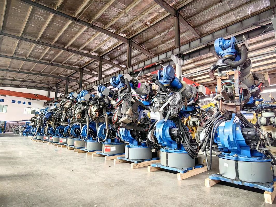Machine de soudage automatique à batterie rapide et précise ES200D Yaskawa ES200D Robot pour le soudage, la manutention et la palettisation