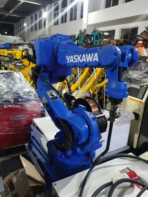 Soudage industriel MA1400 Yaskawa bras robotisé avec charge utile de 3 kg avec armoire de commande 6 axes
