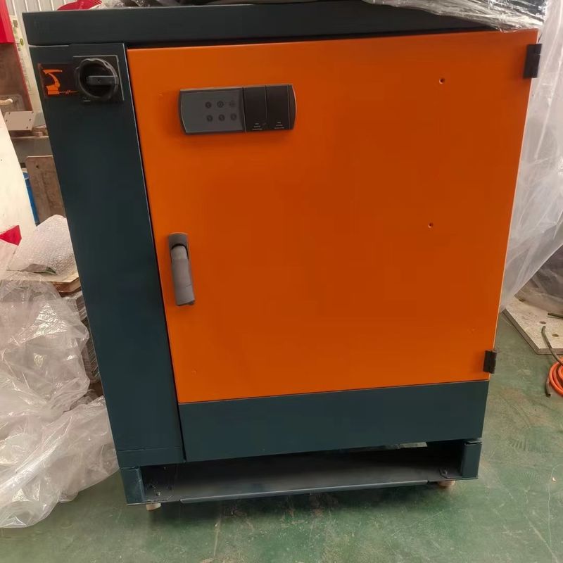 KR 510 R3080 robot de palettisation t kuka bras mécanique industriel à 6 axes et charge utile industrielle de 500 kg Le robot KUKA KR 510 R3080 est un bras robot à 6 axes offrant une charge utile de 510 kg et une charge utile de 3076 mm