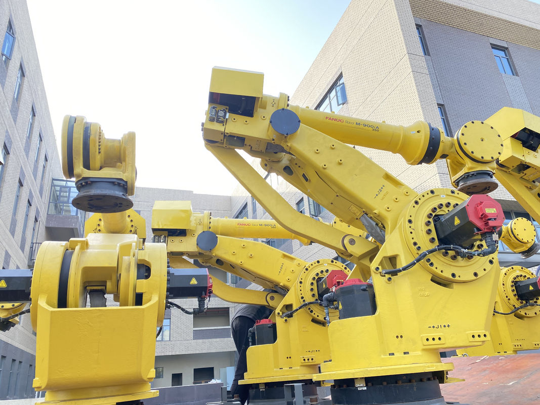 Fanuc M-900iA 350 Robots d'occasion 6 axes 2655mm Régulateur R30iA de portée parfait pour la palettisation et plus