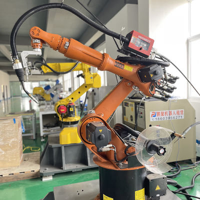 Kuka a utilisé le manipulateur d'axe de l'universel 6 du robot industriel KR16 KR16L6