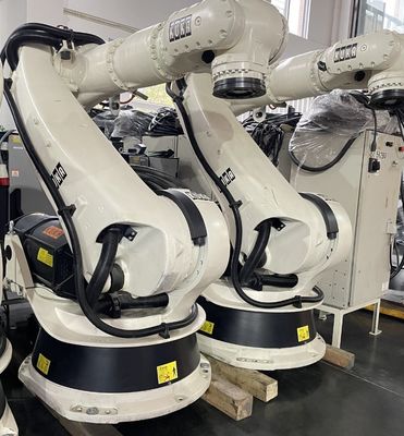 Robots utilisés industriels KR150-2 2000 de Kuka de support de plancher