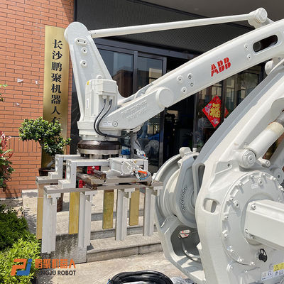 Robot industriel utilisé de palletisation d'axe robotique du bras ABB IRB660-250/3.15 quatre