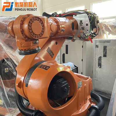 KUKA a utilisé la machine-outil de palletisation automatique de robot chargeant déchargeant KUKA KR200