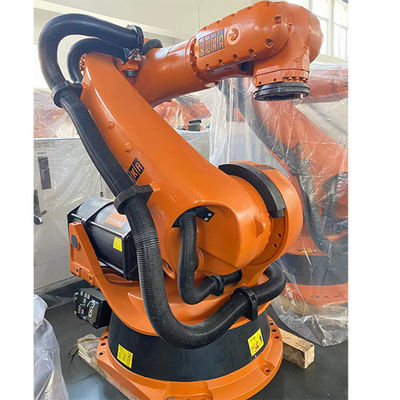 Bras robotique utilisé industriel KUKA KR200 de 6 axes pallettisant manipulant le robot