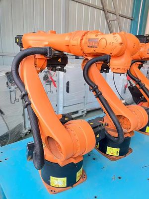 Utilisé KUKA KR5 Arc Spot Robot de soudage 1400mm portée de travail