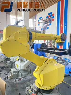 FANUC utilisé M-710iC/50 manipulant le robot