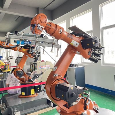 KUKA Kr16 Charge utile 16 kg ARC Robot de soudage avec contrôleur XP