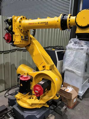 Le robot de soudage à l'arc de chargement de la machine de palettisation R-2000iA/165F FANUC 165 kg 210 kg