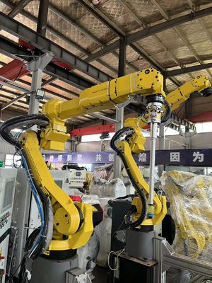 FANUC M-10iA/7L, charge utile de 7 kg, portée de 1633 mm, soudage à l' arc Chargement et déchargement de pièces